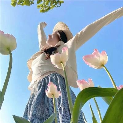 福宝吃糖我读书七零萌崽不服输